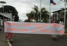 Les services sociaux maintiennent la pression