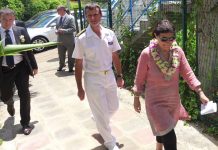 Carlotti, fin de visite