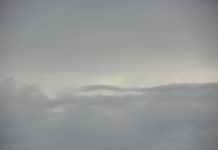 Deux personnes électrocutées par la foudre