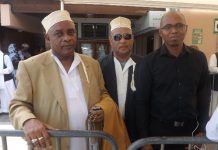 Profanation : le voyage en métropole des religieux