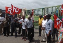 Deuxième jour de blocage au port