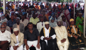 Foule mairie élection Mamoudzou