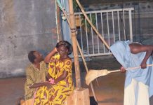 Candide et désamour au théâtre