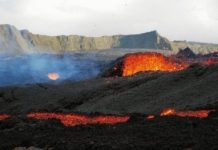 Le Piton de la Fournaise en éruption