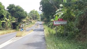 L'entrée du village de Nyambadao