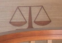 Le glaive de la justice brandi contre la gestion du Covid-19