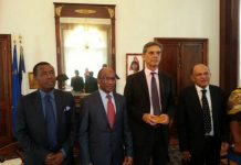 Le préfet de La Réunion rencontre le ministre des Affaires étrangères des Comores