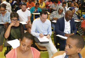 Nathalie Costantini, Aurélien Siri et Issa Issa Abdou, très studieux