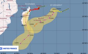 Enawo et Fernando: Les trajectoires prévues des deux systèmes ce mercredi