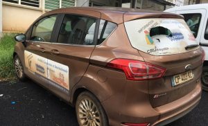 La voiture du CRIJ vandalisée (Photo: CRIJ)