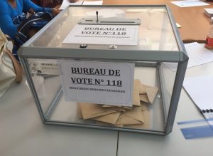 2nd tour présidentielle Urne du bureau de vote de Koungou