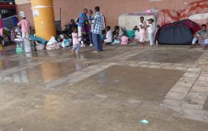 Les matelas sous la pluie