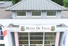 Ouangani: la bibliothèque à 1 million d’euros n'a pas de livres