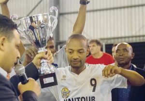 Un nouveau trophée pour Faïz Subra (Photo: JIR)