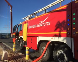 Un engin des sapeurs-pompiers de l'aéroport de Mayotte