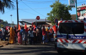 Grève générale: le rond-point de la barge bloqué ce lundi par des manifestants 