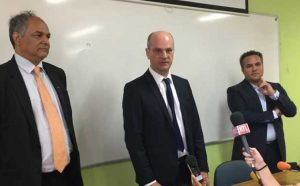 Jean Michel Blanquer à La Réunion ce jeudi pour la rentrée scolaire réunionnaise (Photo: JIR)