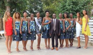 Les candidates et les Miss France lors de leur conférence de presse à Pamandzi