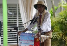 Le premier salon du livre de Mayotte inauguré