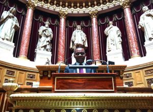 Thani Mohamed au perchoir du Sénat