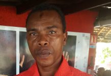 Baco, privé de logement, squatte depuis 5 ans un bâtiment municipal