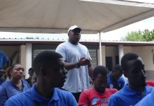 « A Mayotte, il y a plus de déchets que de poubelles », dénoncent les jeunes