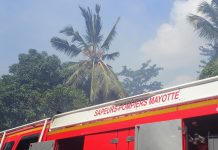 Incendie au port de Longoni