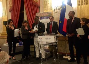 Discours du maire Ahmed Darouechi à l'Assemblée nationale (Photo mairie d'Acoua)