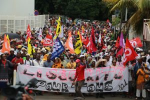 Plus de 1000 manifestants selon la police.