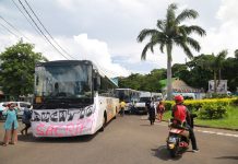 Dispersion « dans le calme » des deux manifestations