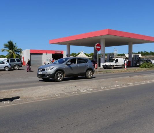 Les stations-service fermeront à 14h le 25 décembre