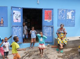 Kawéni prend des couleurs – Vidéo