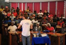 "Qu'est-ce que l'Europe peut apporter à Mayotte ?"