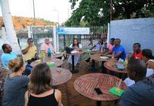 Solidarité et non violence, sujets à débat