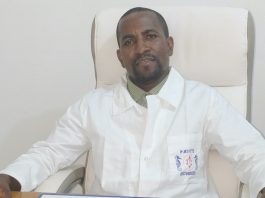 Sidi Maabadi, l’orthopédiste qui avance d’un bon pas