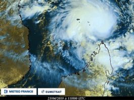 Tempête tropicale Kenneth : Mayotte placée en triple Vigilances, forte houle, orage et vents forts ce mardi à partir de 20h