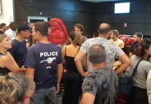 Annulation du vol d’Air Madagascar : les passagers bloquent l’enregistrement du Mayotte-Paris d’Air Austral