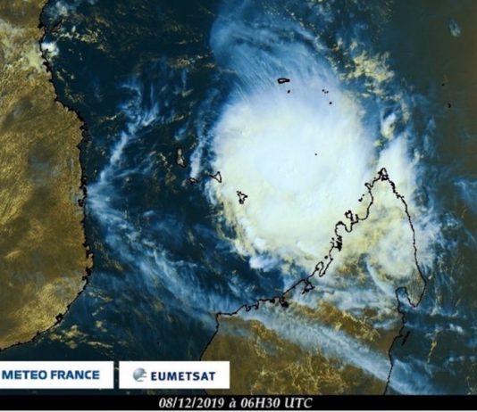 Belna : le scénario pourrait être moins catastrophique, mais vigilance Vents Forts, Fortes pluies et Forte houle activée