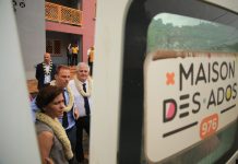 Christelle Dubos face aux jeunes bacheliers privés d’études