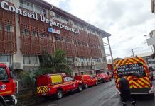 Les pompiers en grève occupent le conseil départemental