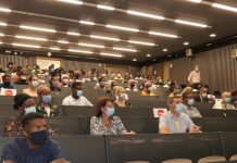 Insertion professionnelle : volonté de « jeter des ponts » entre scolaires et entreprises Dieccte, Medef, Mayotte, Apprentissage