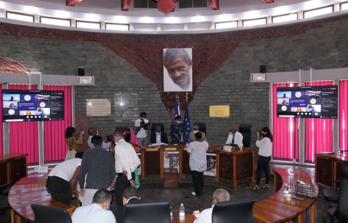 Etat d'urgence, conseil départemental, Mayotte