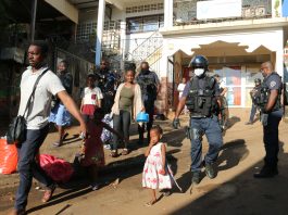 Solidarité Mayotte : les demandeurs d’asile africains évacués de leur campement de fortune