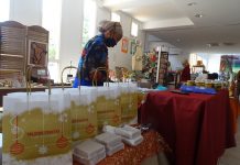 Au comité de tourisme, l’artisanat sculpte soigneusement son image