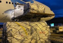La Croix rouge affrète un avion d’Air Austral pour les victimes congolaises de l’éruption du Nyiragongo Congo, volcan, RDC, Rwanda, La Réunion, Air Austral