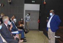 La substantifique moelle du projet de loi programme, vue par Mansour Kamardine Projet de loi, Mayotte, Kamardine,