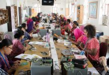 « Mamans solaires », ou comment mettre les femmes de Koungou au cœur du développement durable