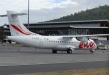 10 jeunes mahorais en formation d’hôtesse de l’air et de steward impulsée par Ewa Ewa air, Air Austral, Mayotte